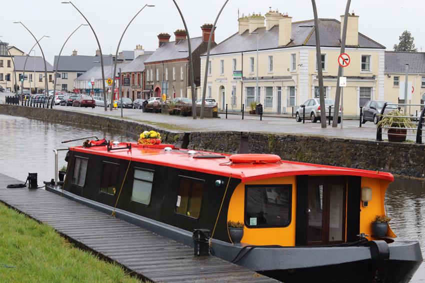ireland canal boat trips